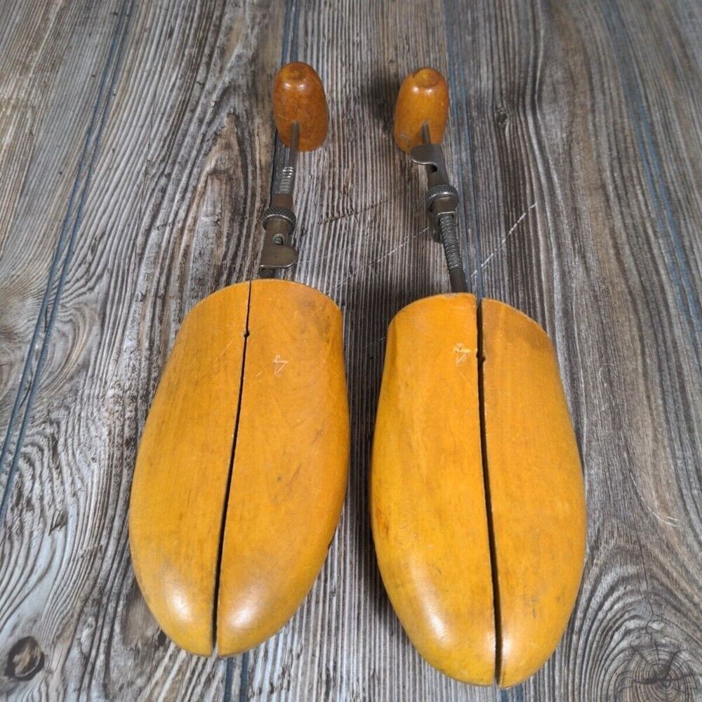 Freeman Wood Shoe Trees Form Stretchers Vintage‎ No 4 Adjustable